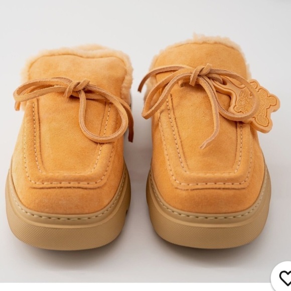 Burberry Stony faux fur suede mules Marshmallow peach orange size 39 US9 - Picture 4 of 5